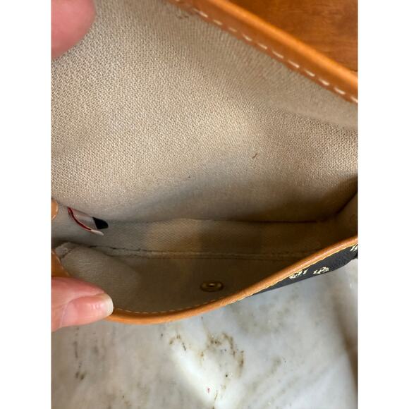 Vintage Dooney & Bourke Canvas Leather Trim Logo Flap Wristlet - Picture 8 of 10